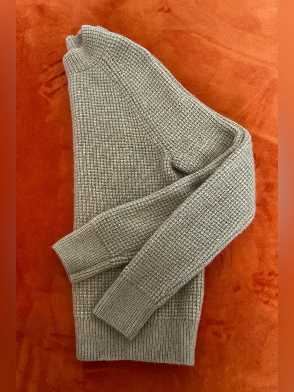 Banana Republic Aire Waffle Mock Neck Sweater Medium Camel Wool Blend Relaxed